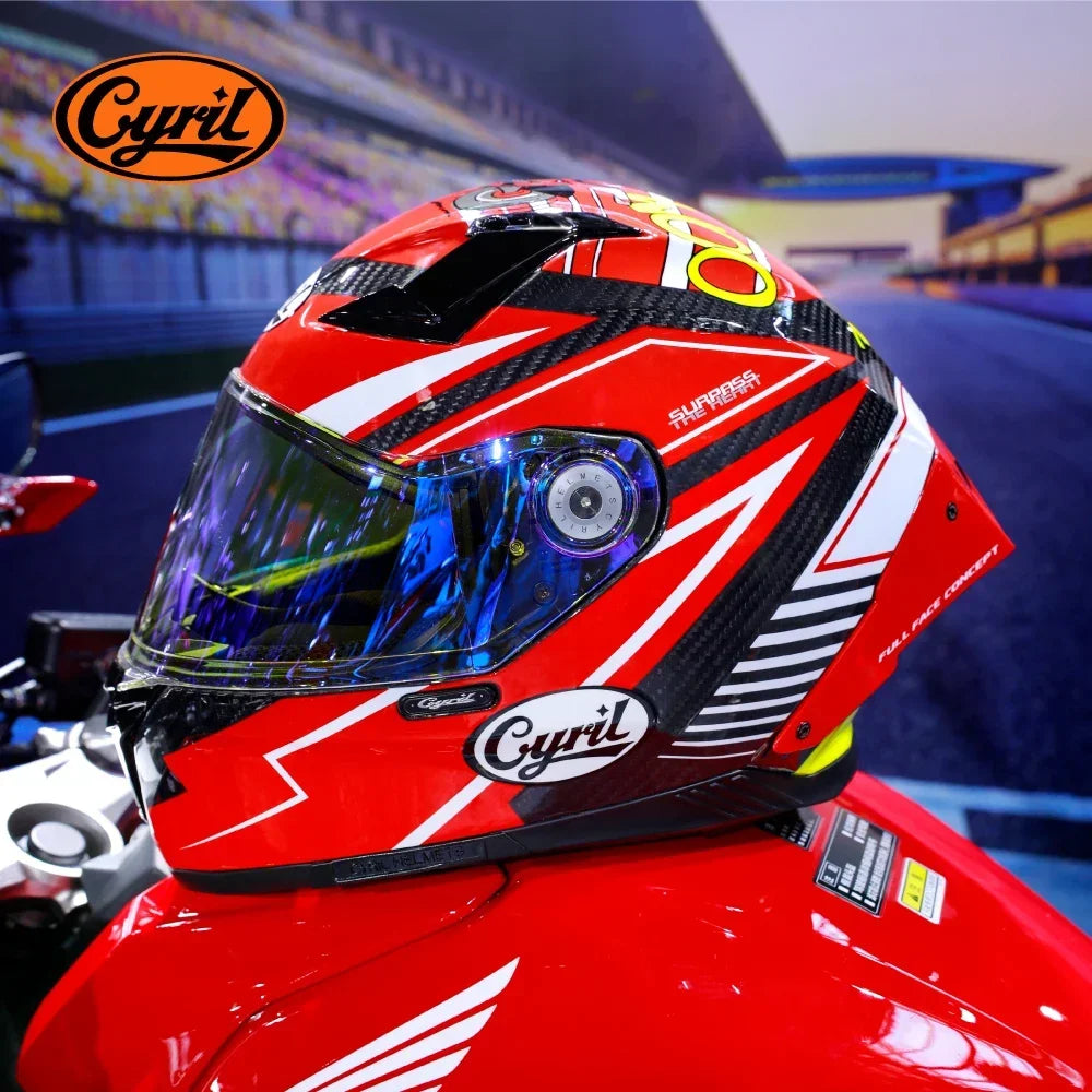 Lightweight Carbon Fiber Motorcycle Helmet Real Carbon Fiber Full Face Motorcycle Helmets Men Women DOT Motorcycle Helmets