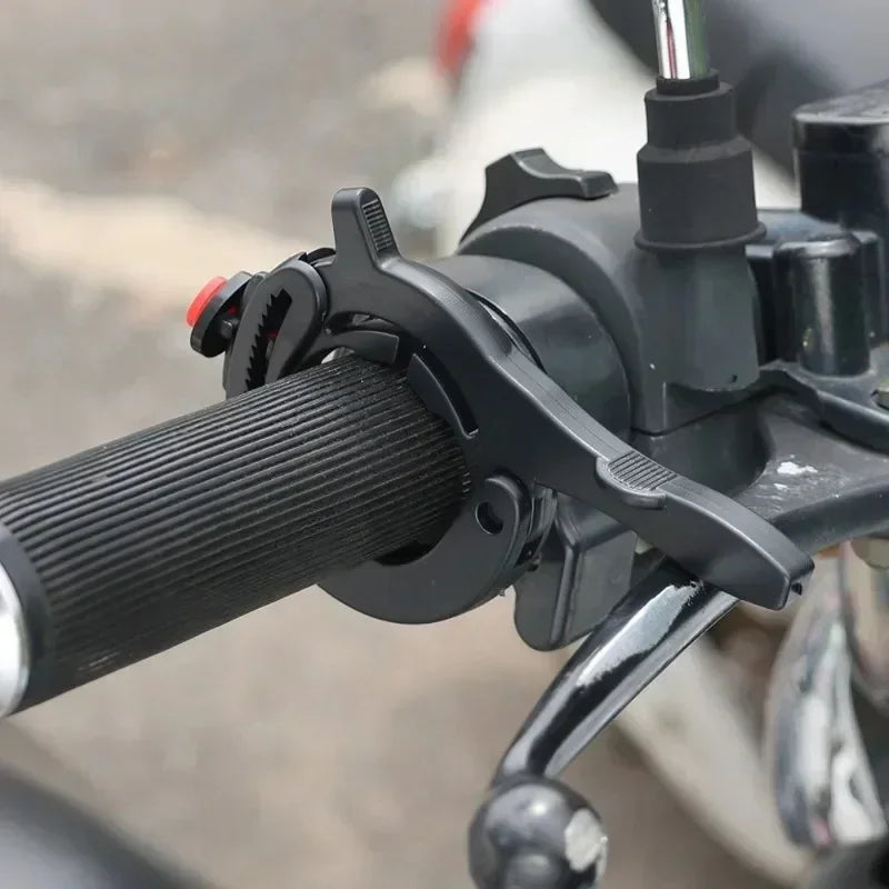 Motorcycle Cruise Control Throttle for High Grade Aluminum Lock Assist Retainer Universal Safe Flexible Wrist Grip Handle Bar